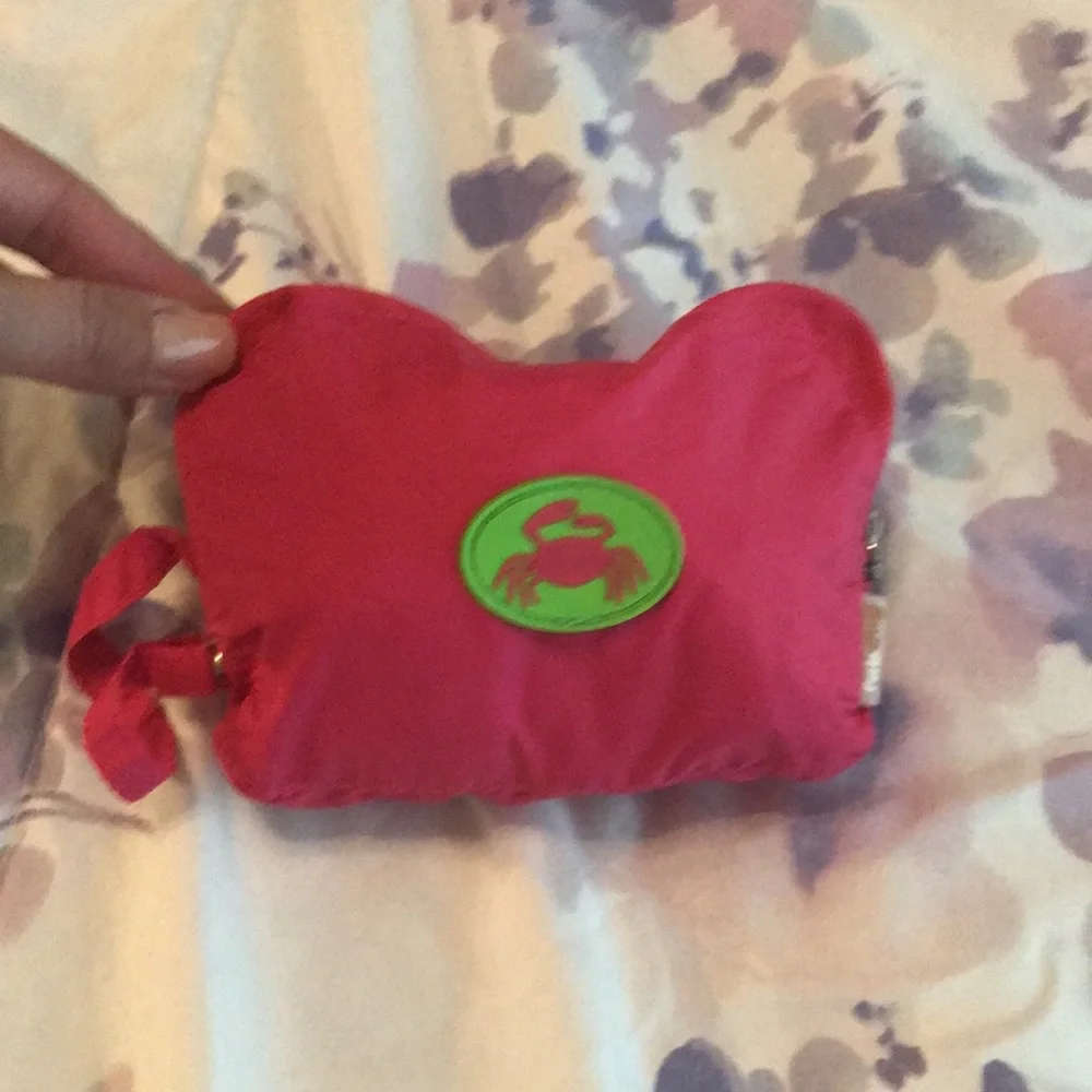 3 for $15 🦋🦋 Fab Dog hot pink packaway raincoat